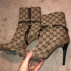Gucci booty heel, size 6 1/2